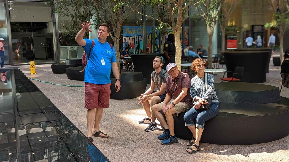 Picture 8 for Activity Minneapolis: Skyway Walking Tour with Drinks