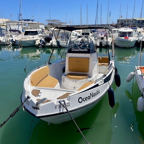 Picture 12 for Activity Benalmadena: Boat Rental in Malaga for hours