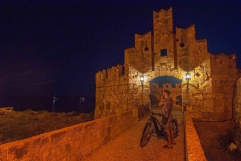 Picture 7 for Activity Night Rhodes: old town Gastro e-bike tour with drink & meze