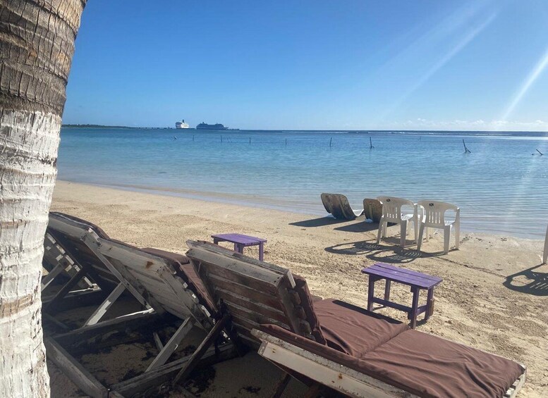 Picture 3 for Activity Mahahual: Salsa Cooking Lessons with Beach Break Experience