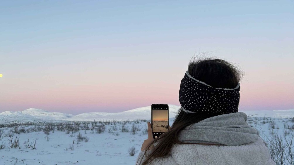 Picture 3 for Activity Abisko: Guided Sunrise Morning Hike with Hot Chocolate