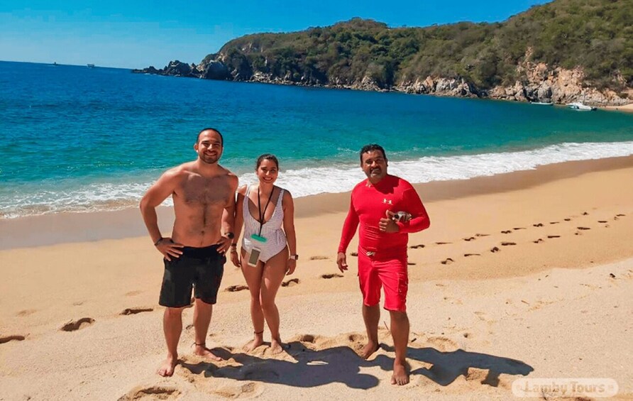 Picture 2 for Activity Huatulco National Park: Hiking and Snorkeling Tour