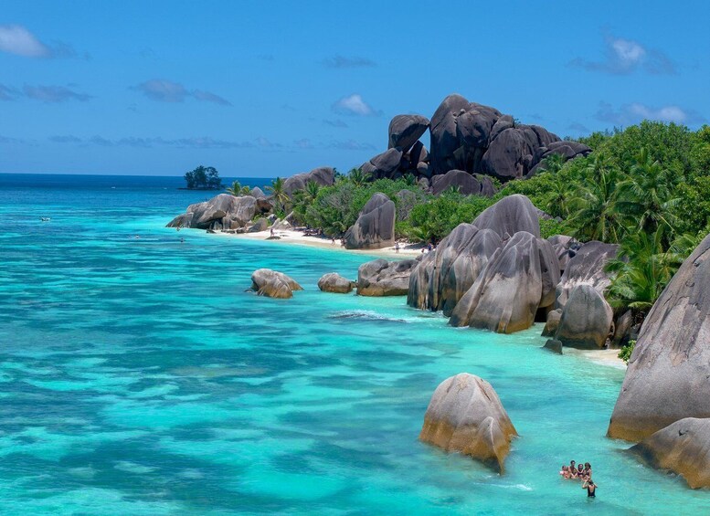 Picture 8 for Activity Tour of La digue by truck with lunch