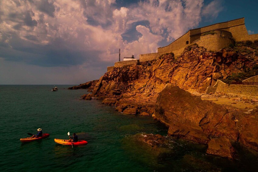 Picture 4 for Activity Sea kayak tour: Sète, the French pearl of the Mediterranean