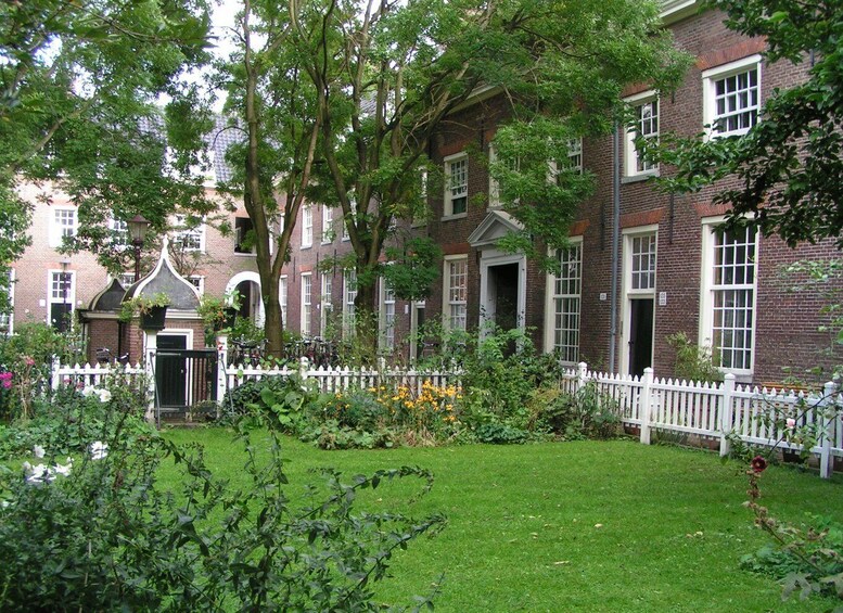 Picture 6 for Activity Amsterdam Old City Private Walking Tour