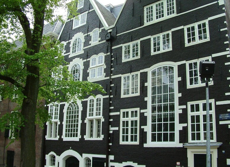 Picture 4 for Activity Amsterdam Old City Private Walking Tour