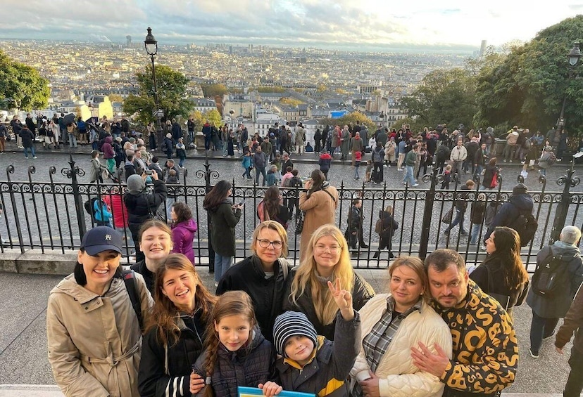 Picture 3 for Activity Montmartre: guided tour from Moulin Rouge to Sacré-Coeur