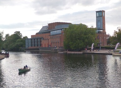 Stratford-Upon-Avon: The Famous Walk Talk Show