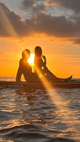 Barcelona: Sunrise Paddle board Tour w/Photos4K & Breakfast