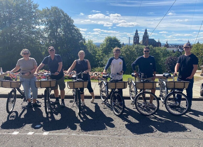 Picture 3 for Activity Glasgow: City Highlights Guided Bike Tour with Snacks