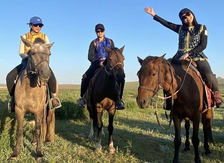 Picture 9 for Activity Semi Gobi with nomads and explore khugnu tarna National Park