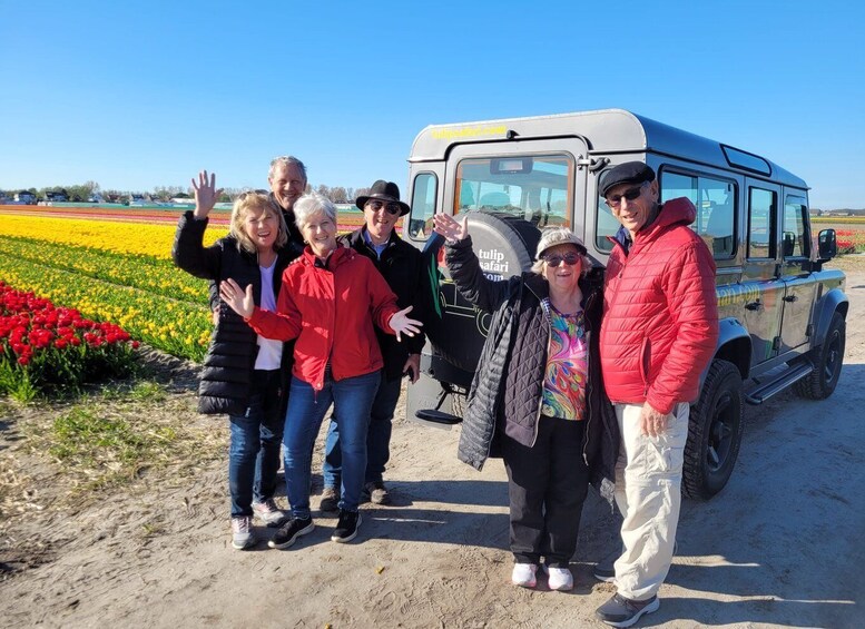 From Lisse: Landrover Tour Along Keukenhof & Flower Fields