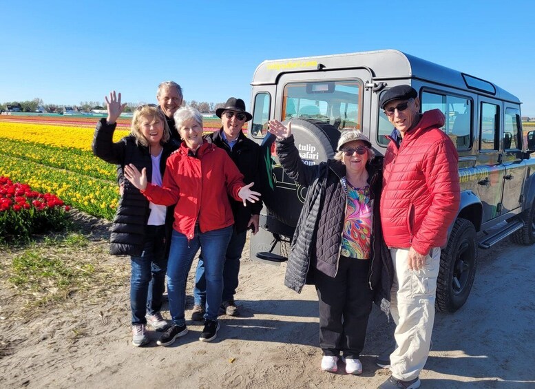 From Lisse: Landrover Tour Along Keukenhof & Flower Fields