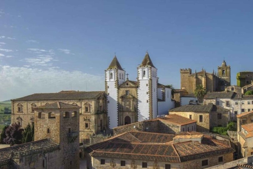 Caceres: Highlights, History and Jewish Quarter Walking Tour