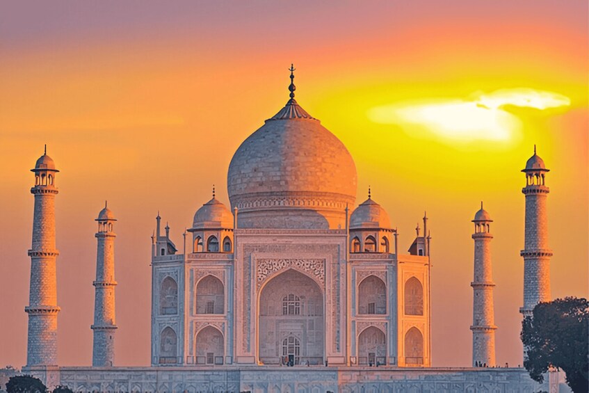 From Delhi: Sunset Taj Mahal & Agra Tour with Transfer