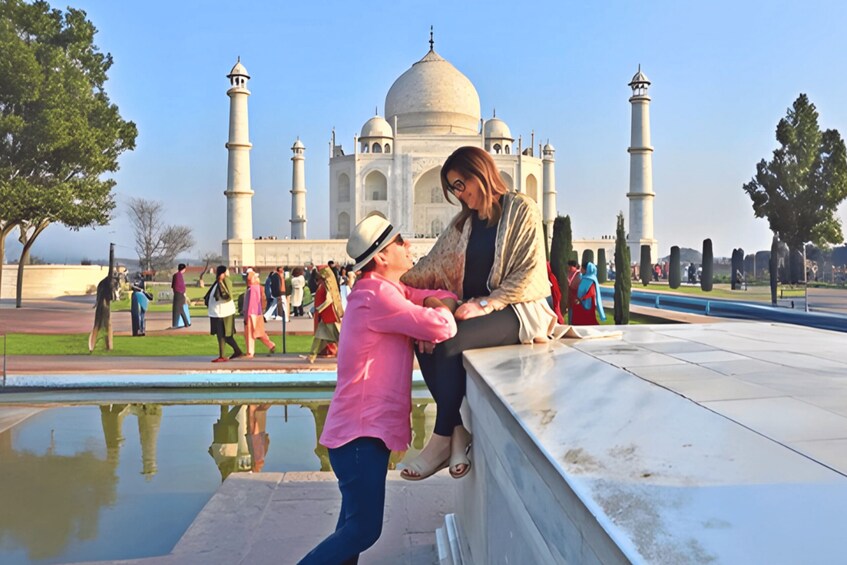 Picture 1 for Activity From Delhi: Same Day Taj Mahal & Agra Day Tour by Car