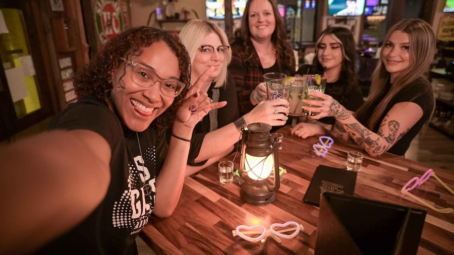 Annapolis Ghosts: Spirits & Spirits Haunted Pub Crawl