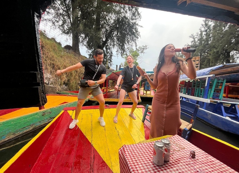 Picture 27 for Activity Xochimilco: Boat Tour with Ambystoma Mexicanum Sanctuary