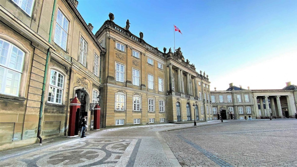 Picture 4 for Activity Copenhagen: Guided Walking Tour in French with a small group