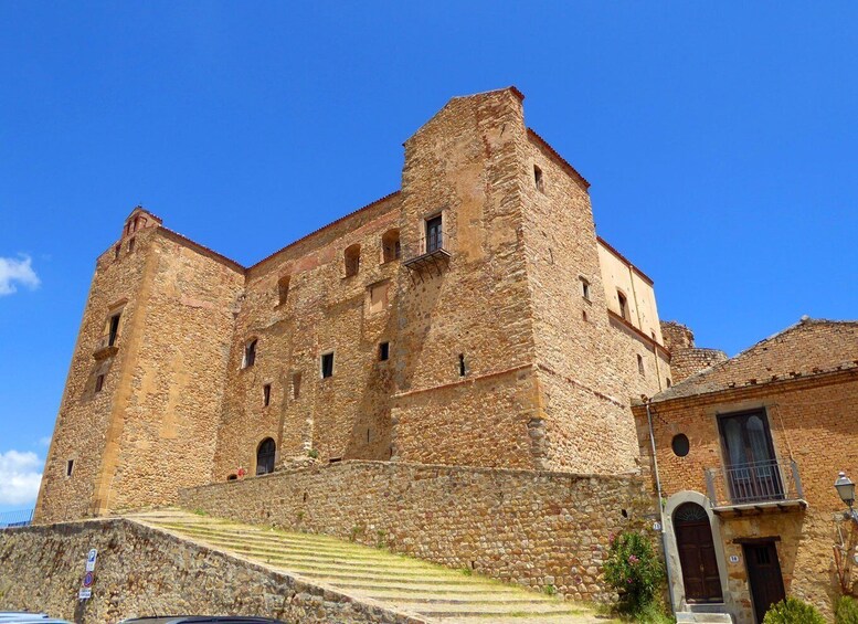 Castelbuono: Medieval Walking Tour & Local Dessert