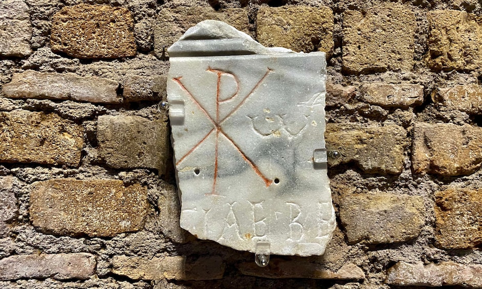 Roman Catacombs: Small-group or Semi Private Guided Tour with Transfer