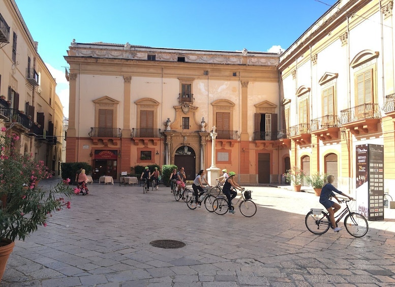 Picture 5 for Activity Palermo: Historic Center Guided Bike Tour with Food Tasting