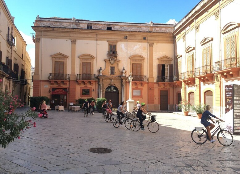 Picture 5 for Activity Palermo: Historic Center Guided Bike Tour with Food Tasting