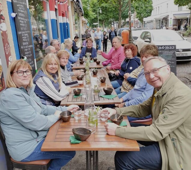 Picture 13 for Activity Kreuzberg, Wrangelkiez Gastro Tour mit Foodie Klaus