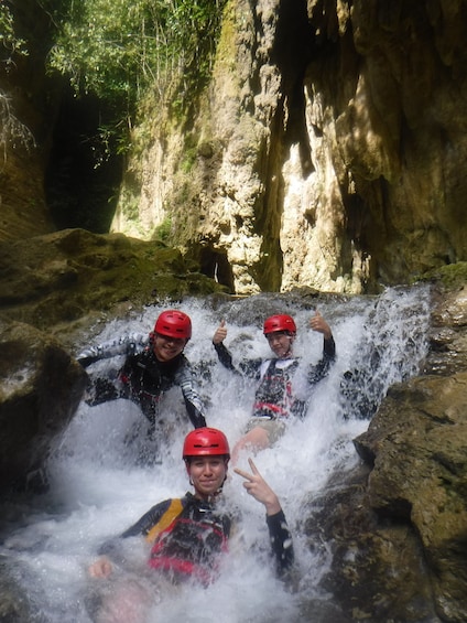 Picture 4 for Activity Canyoneering kawasan: Korean Guide