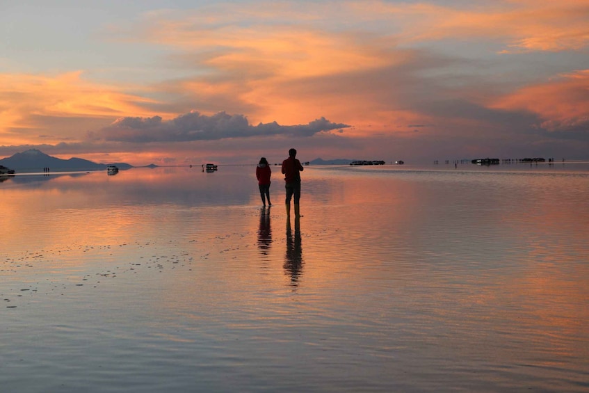 Picture 7 for Activity Uyuni Salt Flats + Sunset and Night of Stars | Private |