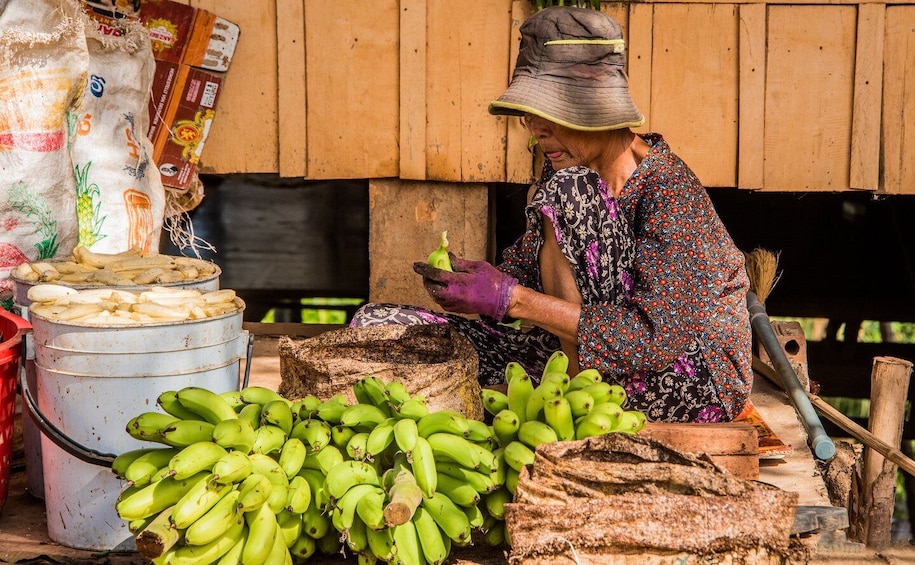 Picture 9 for Activity Phnom Penh: Phnom Oudong & Koh Chen Village - Lunch include