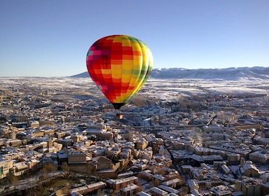 Segovia: Hot-Air Balloon Flight with Optional 3-Course Lunch