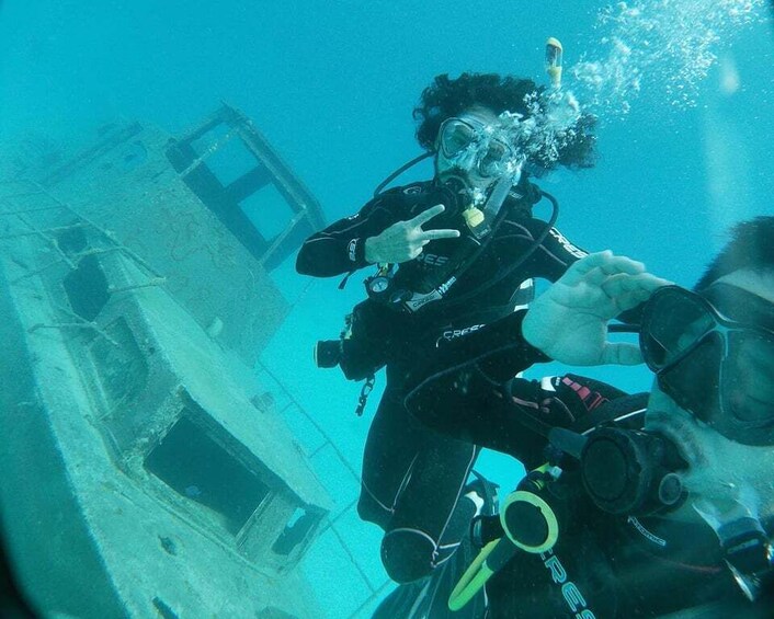 Picture 1 for Activity Oranjestad: Discover Diving Course for Non-Certified Divers