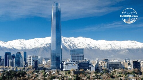 Santiago: Recorrido a pie por los aspectos más destacados de la ciudad
