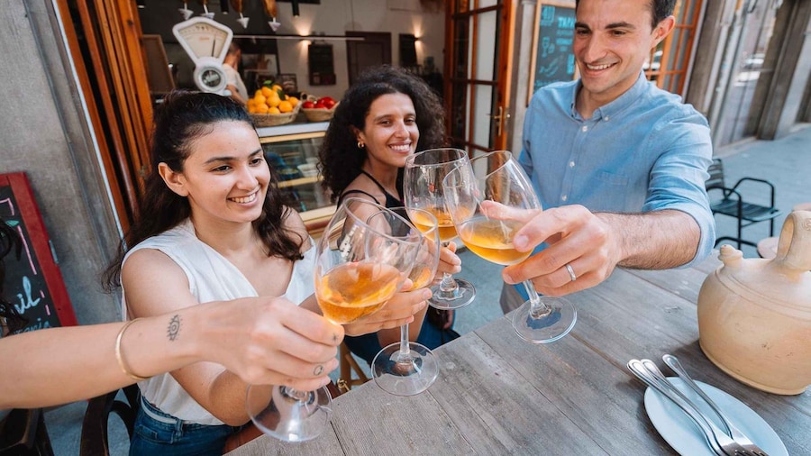 Valencia: Tapas and Drinks Evening Tour
