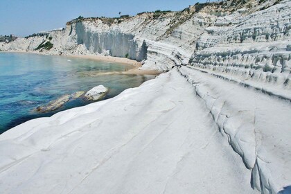 Minivan tour from Siracusa to Agrigento and Scala dei Turchi