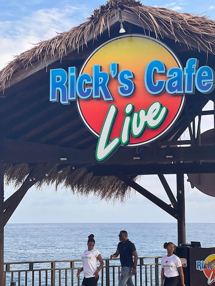 Picture 15 for Activity From Montego Bay to Negril Beach & Ricks Café full day tour