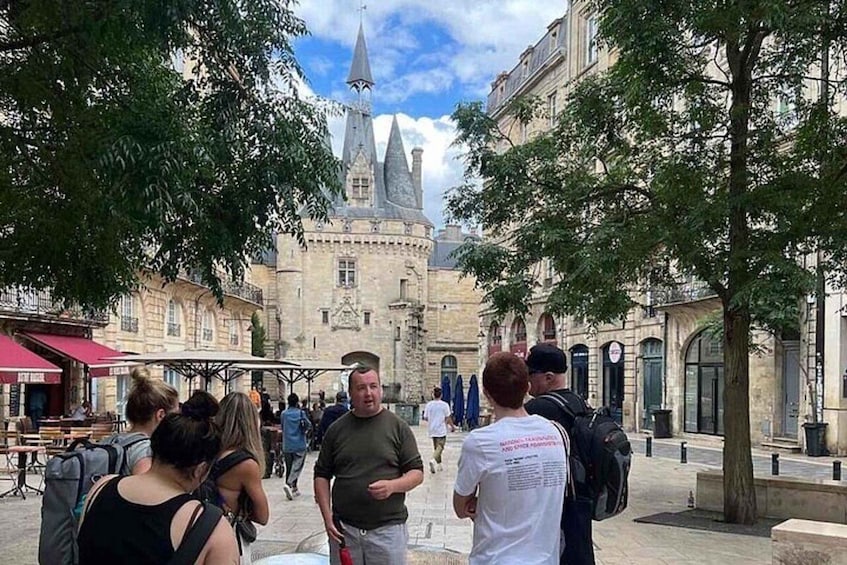 Bordeaux: Exclusive Small Group Walking Tour - Max 8 Persons