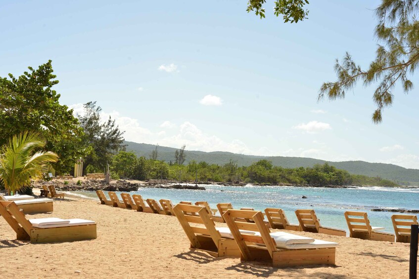 Picture 1 for Activity Ocho Rios: Bamboo Beach Club VIP Pass with Lunch and Drinks