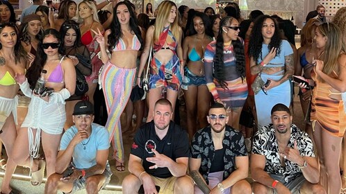 Las Vegas: Hip Hop Pool Crawl with Party Bus Experience