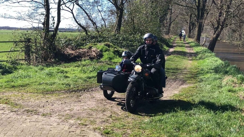 Utrecht or Amsterdam Sidecar Tour. City, rural or TAILORMADE