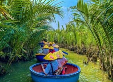 Desde Hoi An: Paseo en barca de bambú por el bosque de cocoteros de Bay Mau