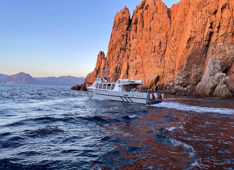 Picture 4 for Activity Sagone/Cargèse: Calanques de Piana and Capo Rosso Boat Tour