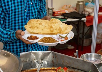 Shimla Street Food Crawl (2 Hours Guided Food Tasting Tour)