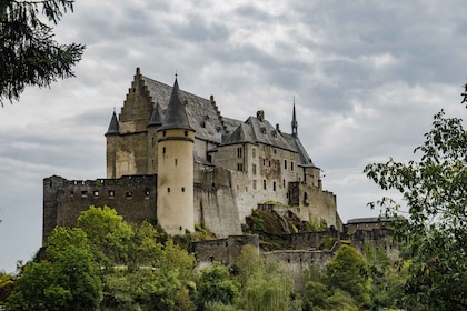 Luxembourg: Capture the most Photogenic Spots with a Local