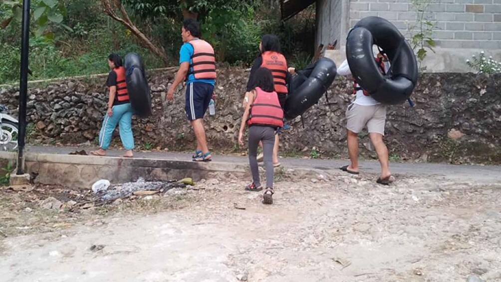 Picture 5 for Activity Yogyakarta Cave Tour: Jomblang and Tubing Pindul