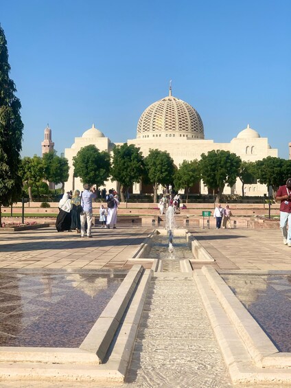 Picture 6 for Activity Muscat: Private City Highlights Tour With Pick-up/Drop-off