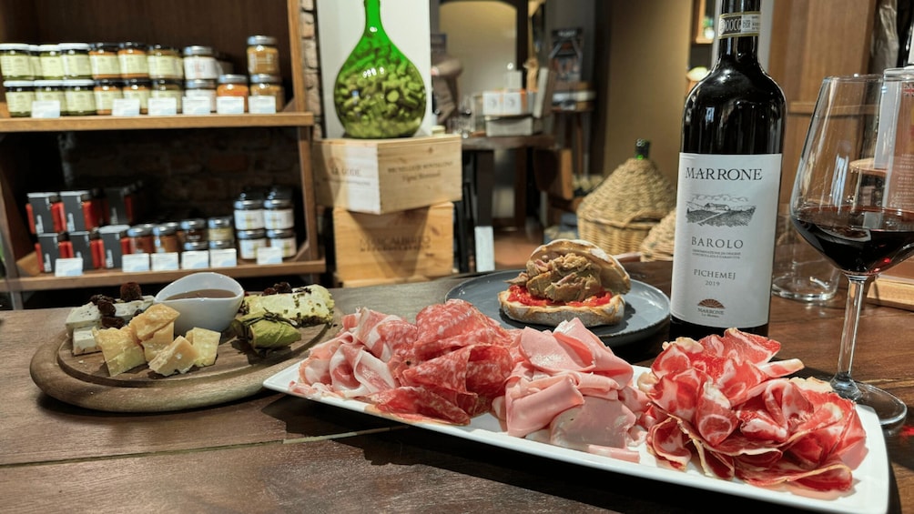 Picture 2 for Activity Milan: Aperitivo with Food Selection & a Glass of Wine