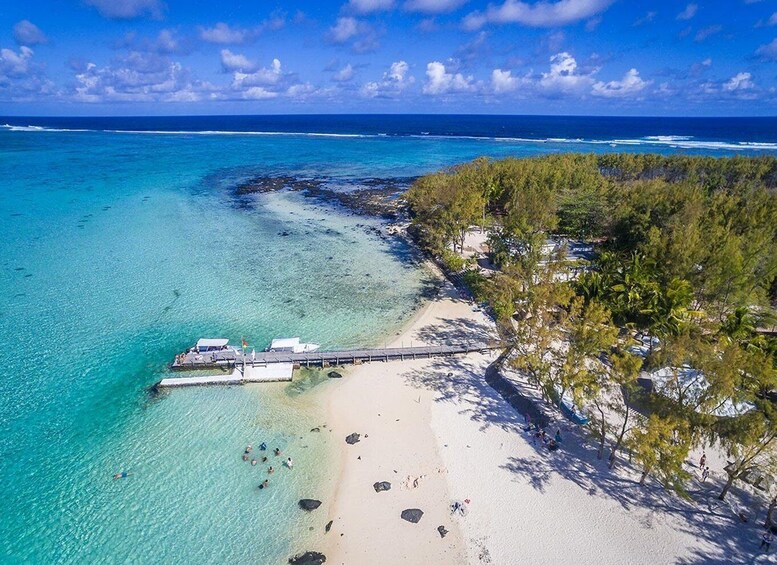 Picture 1 for Activity Mahebourg: L'île des Deux Cocos Island Boat Tour with Lunch