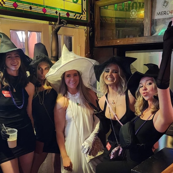 New Orleans: Spooky Ghost and Haunted Pub Crawl Tour